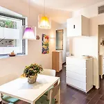 Casa Sofia With Terrace * Milan